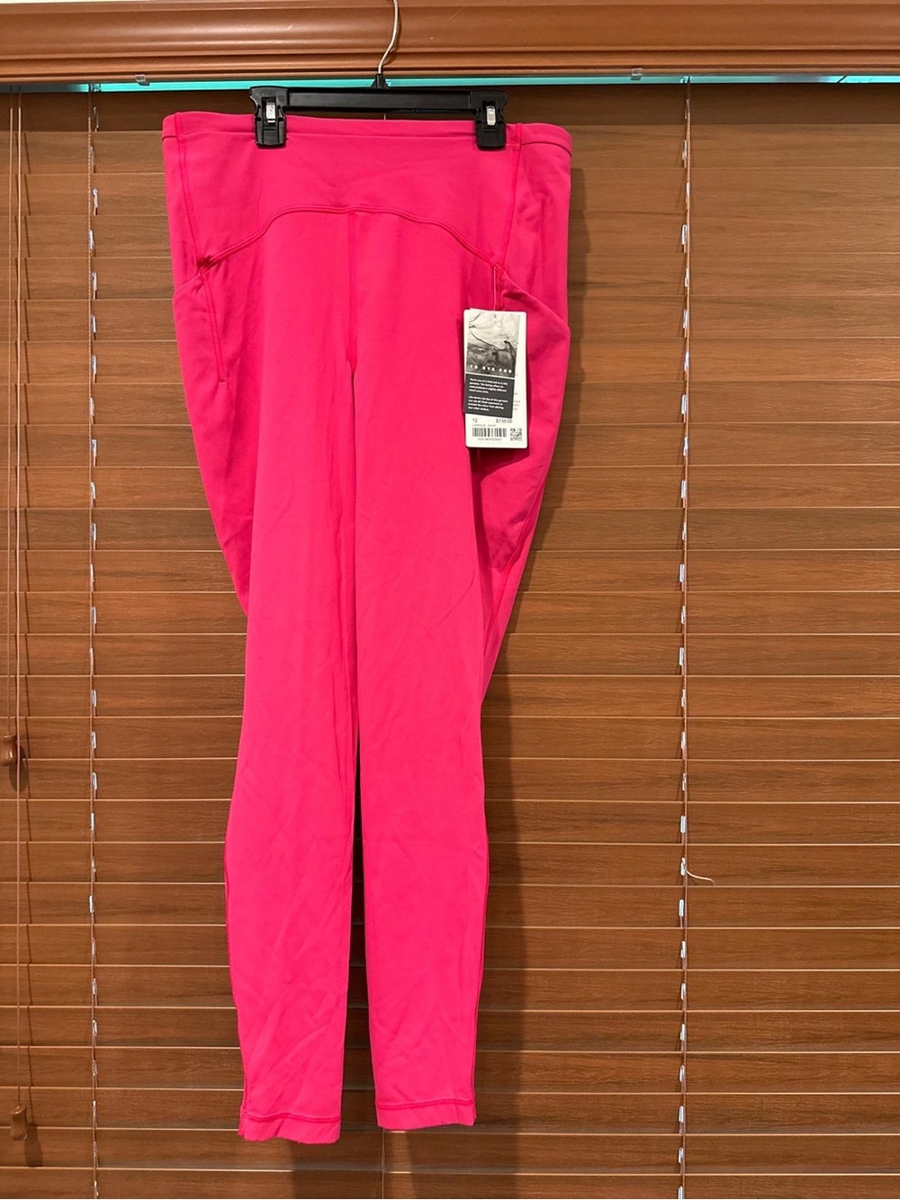 lululemon athletica bright pink workout leggings